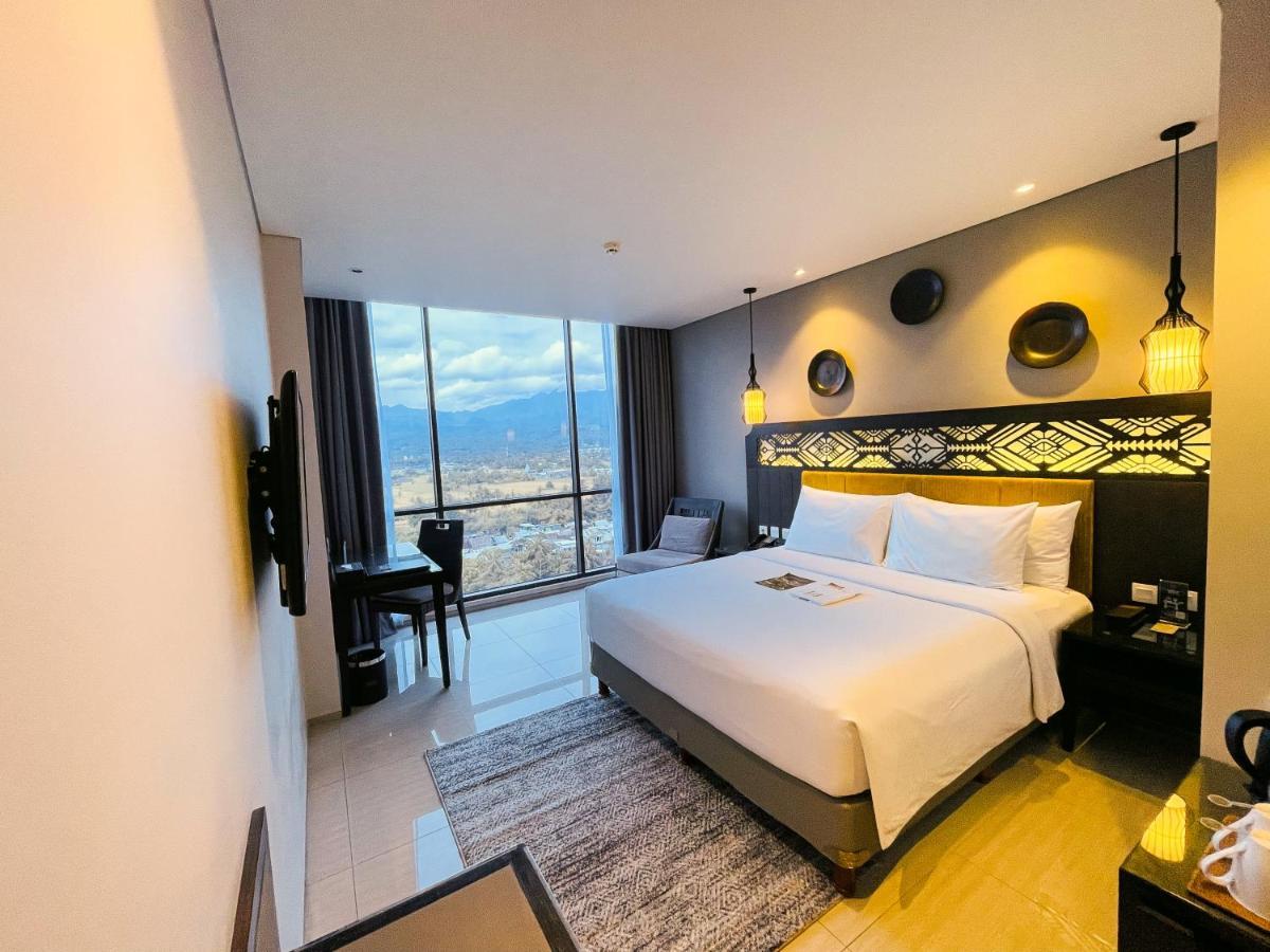 Lombok Astoria Hotel Mataram Esterno foto