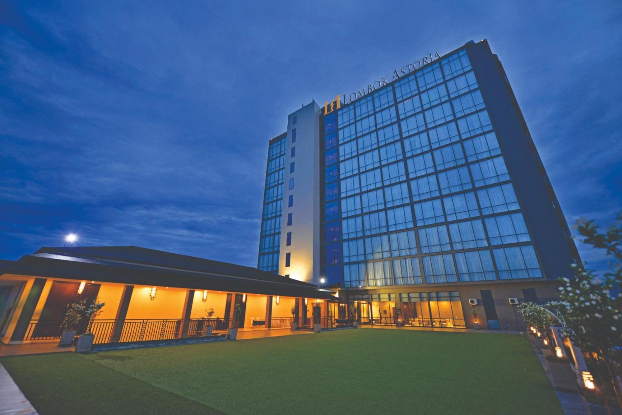 Lombok Astoria Hotel Mataram Esterno foto