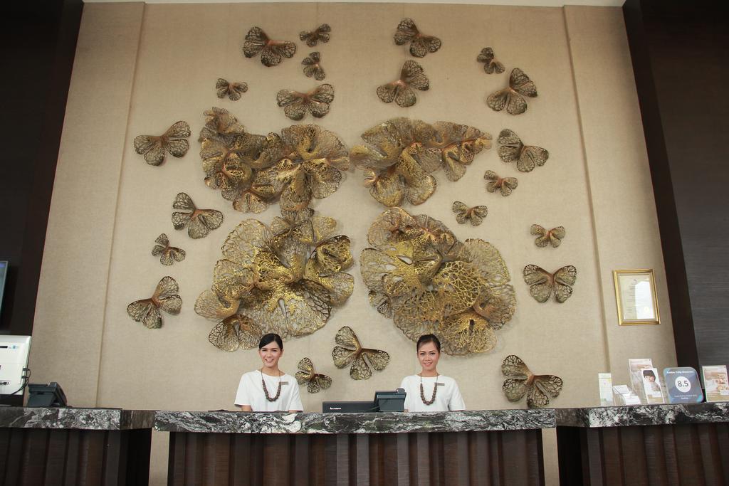 Lombok Astoria Hotel Mataram Esterno foto